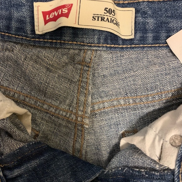 Levi’s Girls 505 Straight Cut Jeans - Picture 9 of 13